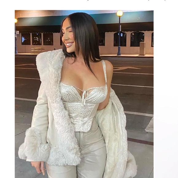 Fashion Nova Top - Picture 1 of 1